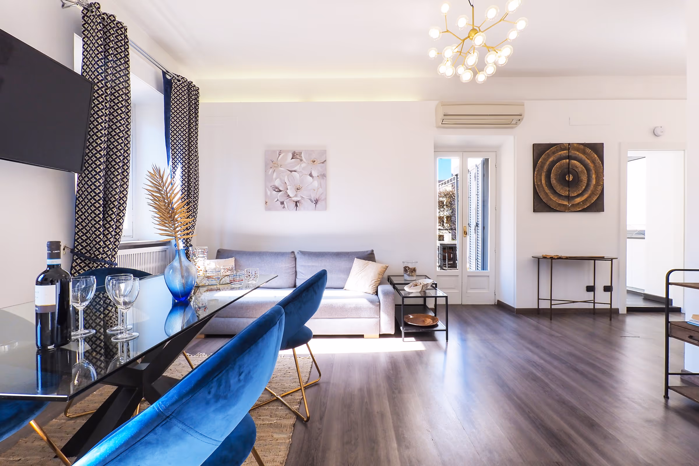 Duomo Luxury Con Terrazzo In Palazzo Di Prestigio